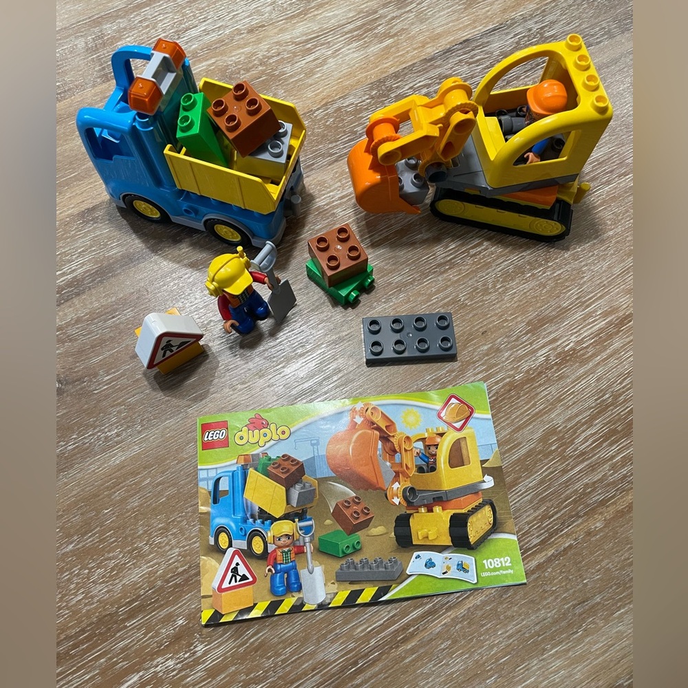 LEGO Duplo: Truck & Tracked Excavator (10812) Complete w/ manual Retired